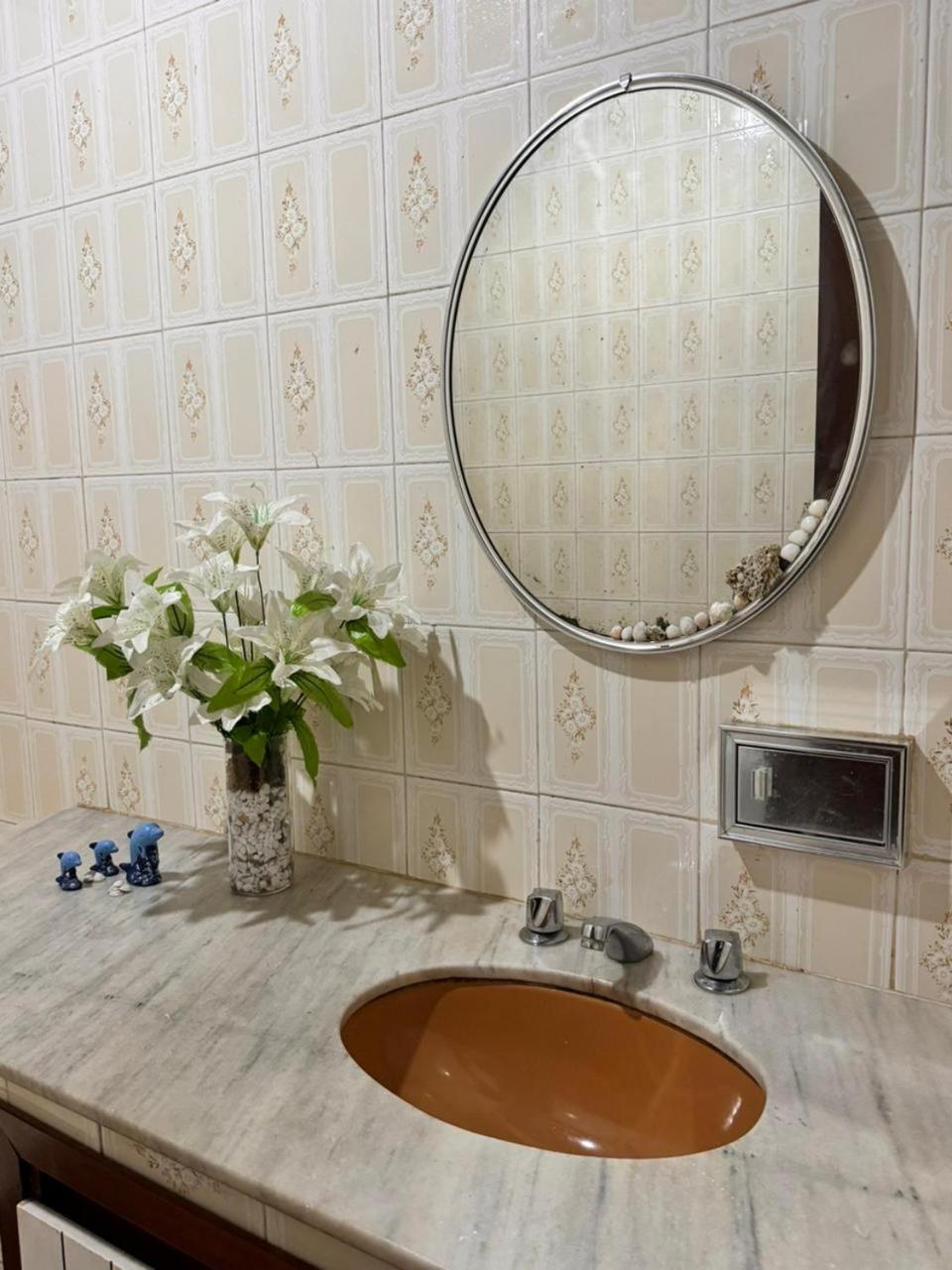 Family Room Bathroom,1685722330:JPEG